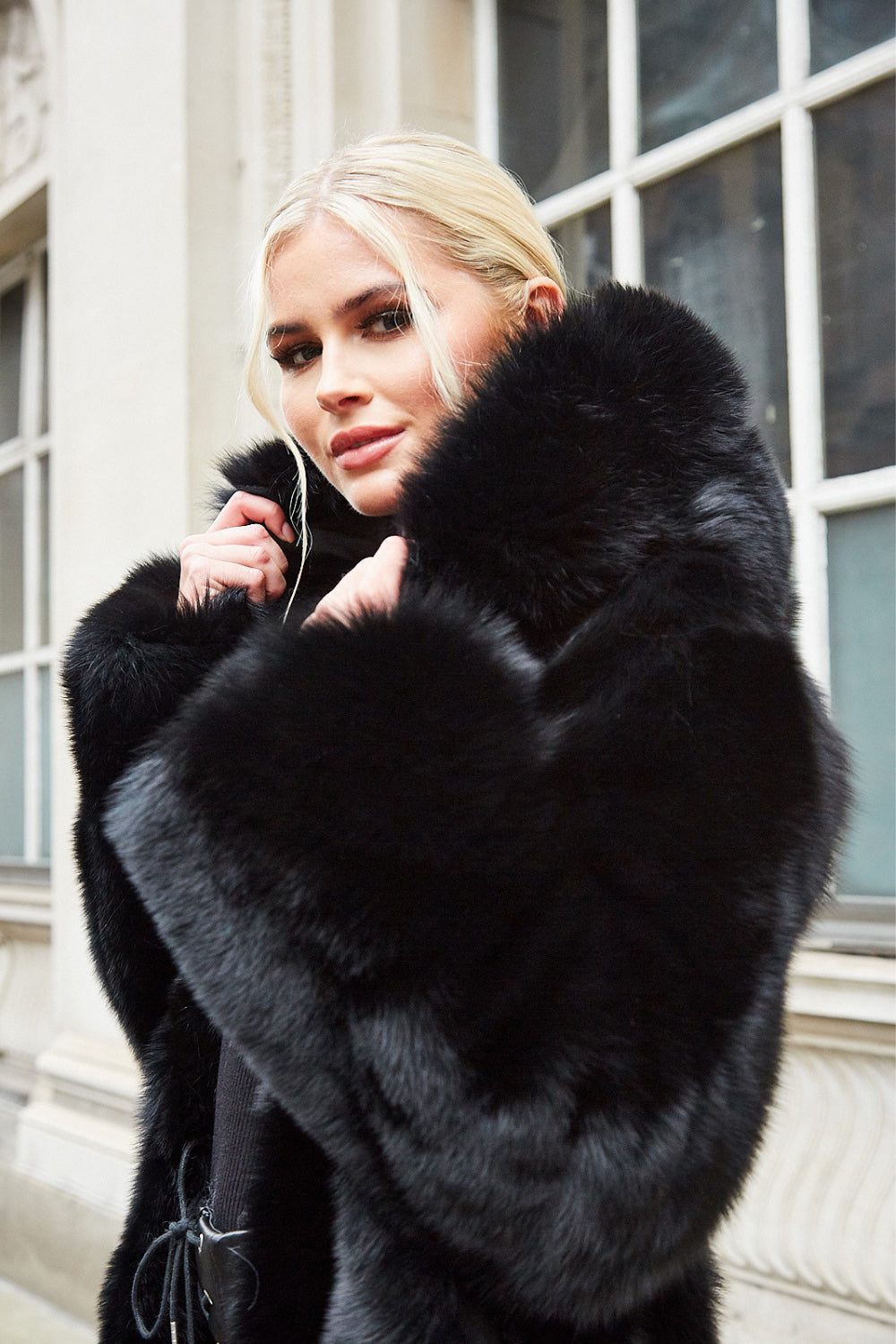 DUCHESS III Hooded *NEW*