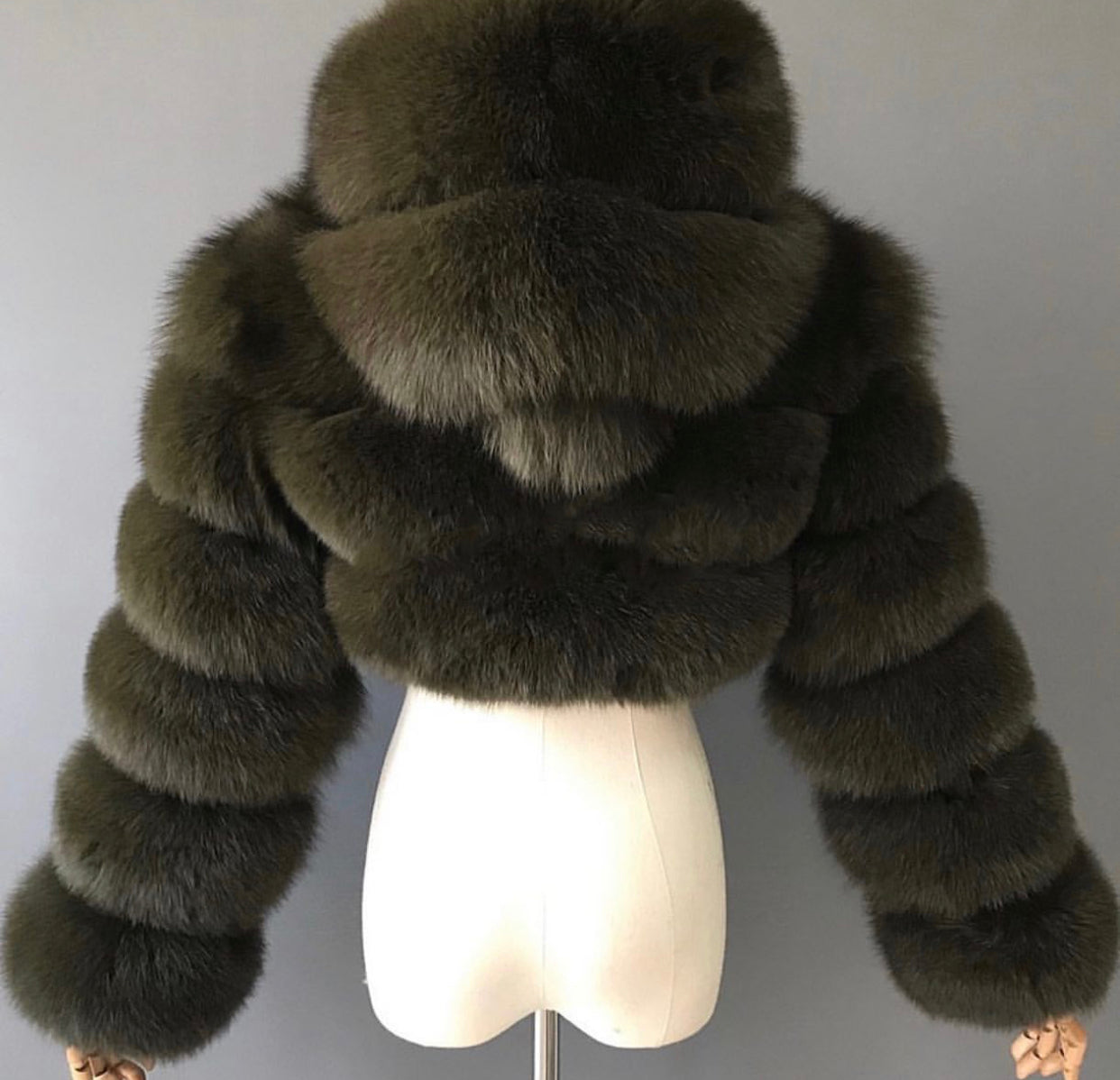 Crop Fox Fur Hood Bomber GIA.VS